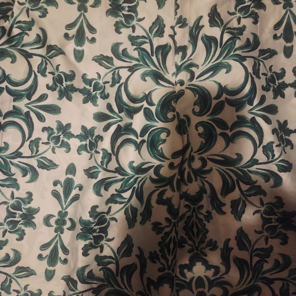 Floral Patterned Pants - Picture 4 of 4